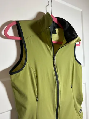REI Women’s small fleece shell vest thumbnail 2