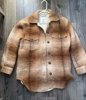 Aritzia Ganna Shirt Wilfred Jacket thumbnail 1