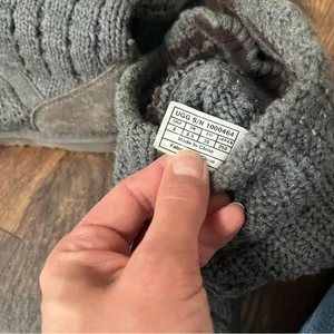UGG Australia Leland Women's U.S Size 8 Gray Knit Tall or Fold Over Anke Boots thumbnail 3