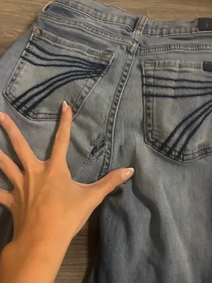 7 For All Mankind thumbnail 4