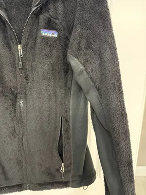 Patagonia R2 Polartec High Loft Hooded Fleece Jacket Black Women’s M thumbnail 5