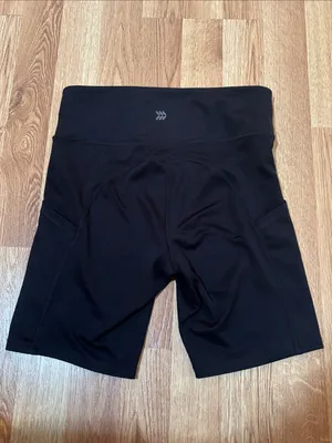 All in Motion High-Waist Black Women's Bike Shorts with Pockets thumbnail 4
