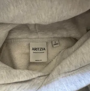 aritzia sweat fleece boyfriend hoodie thumbnail 3