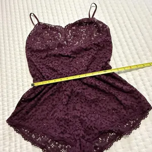 Victoria's Secret Purple Lace Lingerie Lounge Romper Sz S Small thumbnail 6