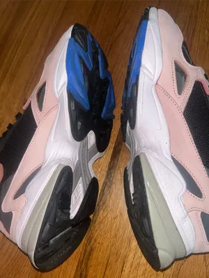 adidas 2018 Womens Falcons Black & Pink Runner Sneakers size 10 thumbnail 8
