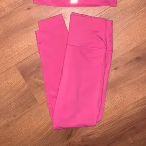 SET Active Luxform High-Rise Leggings in Vibrant Pink, Small thumbnail 5