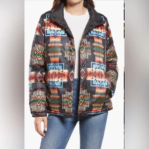 Pendleton Bitterroot Reversible Down Puffer Jacket Size Medium thumbnail 2