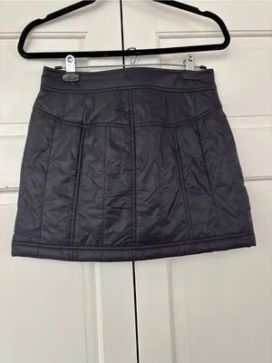 Athleta Toasty Buns Quilted Puff Skirt Size 2 Charcoal Gray Insulated Après Ski thumbnail 6