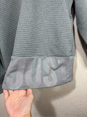 Nike Dri-FIT Heather Gray Ribbed Crewneck Sweatshirt "JUST" Hem Size Medium thumbnail 3