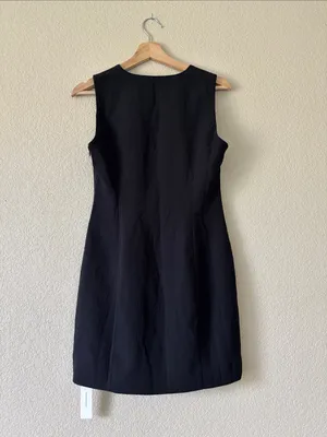 Commense Classic Black V‑Neck Sleeveless Dress thumbnail 3