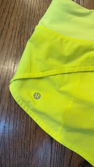 Lululemon Shorts Speed Up 2.5" thumbnail 3