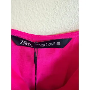 Zara Camisole Top Women Size S Pink Cowl Neck Satin Adjustable Straps‎ 1165/072 thumbnail 5