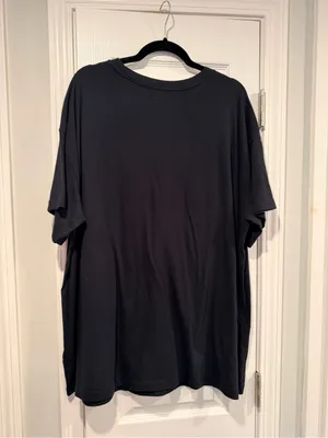 NWOT Anthropologie Size XL Oversized Graphic T-Shirt Black Brooklyn NY Floral thumbnail 4