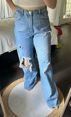 Zara Women’s 8 Blue Denim Wide Leg Raw Hem Jeans Distressed thumbnail 1