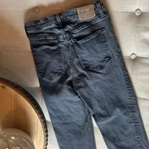 Denim Forum Aritzia The Arlo Hi-rise Straight Jean thumbnail 7