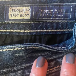 Miss Me Blue Easy Boot Distressed Embellished Classic Denim Jeans Women Sz 29 thumbnail 4