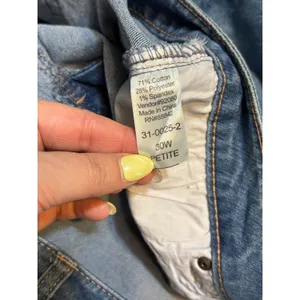 NWT Women Within 30W Petite Stretch Denim Capri Jeans Plus Size Cuffed thumbnail 5