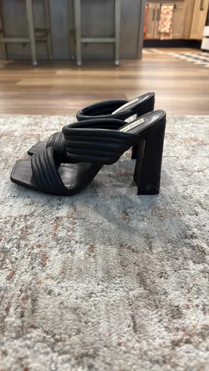 Steve Madden Heels thumbnail 2