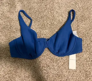 Abercrombie Swimsuit Top thumbnail 1