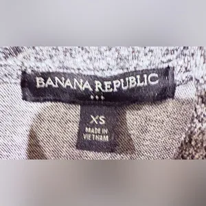 Banana Republic Heather Gray Knit Top XS thumbnail 5