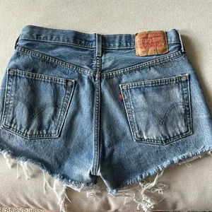 Levi’s 501 shorts thumbnail 2