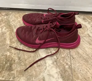 Nike ladies Fi Bermuda golf shoes thumbnail 1