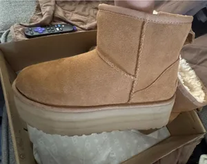UGG Platform Boots thumbnail 2