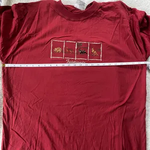 Vintage The Tasmanian Topsco Embroidered Souvenir Unisex T-Shirt from Australia thumbnail 9