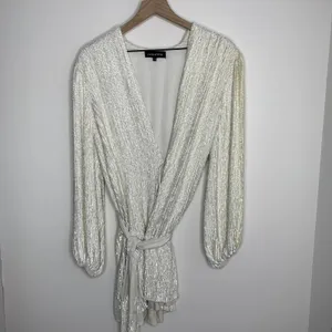 Retrofête Gabrielle Robe Sequins Wrap Mini Dress in Moonglow White Womens XS thumbnail 3