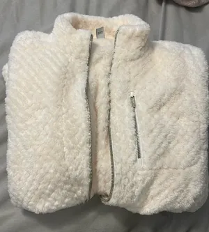 Calvin Klein Puffer Jacket thumbnail 2