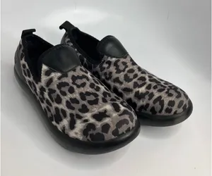 Alegria Slip On Shoes Womens 38 Grey Leopard Print Excellent Comfort Flats thumbnail 1