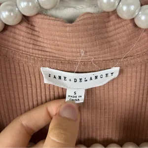 Jane + Delancey Neutral Ribbed Knit Collar Top Size S thumbnail 4