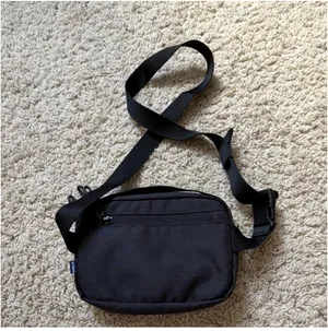 Sherpani crossbody Gray thumbnail 2
