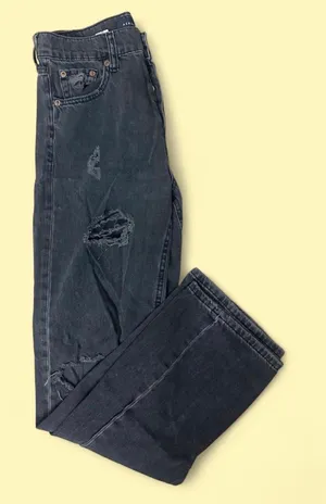 Aeropostale black baggy jeans with distressed details #baggy #distressed thumbnail 1