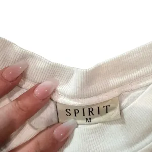Spirit Women's Oversized Orlando Florida Crewneck "Jersey"‎ Long Sleeve Medium thumbnail 2
