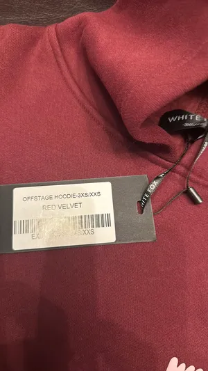 NWT white Fox xxs in red velvet thumbnail 7