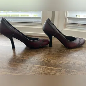 Franco Sarto Burgundy Talento Heels Pattern Details Classic - size 7 thumbnail 3
