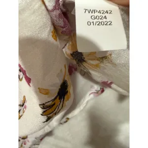 Lucky Brand Floral Peasant Blouse Womens Large White Pink Yellow Smocked 7WP4242 thumbnail 6