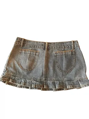 Edikted Pleated Hem low rise Washed Denim Mini Skirt Y2K, festival Western XL thumbnail 4