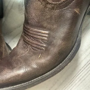 Ariat‎ “Bright Light” Western Snip Toe Boots 10011920 Mahogany Leather Sz 8.5 thumbnail 12