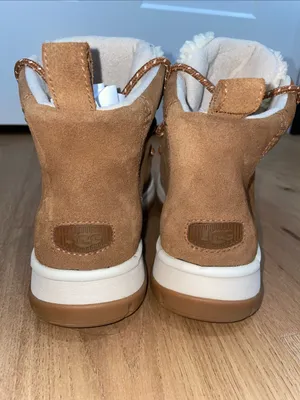 UGG Lakesider Heritage Chestnut Suede Shearling Lace-Up Ankle Boot Size 10 NWOB thumbnail 8