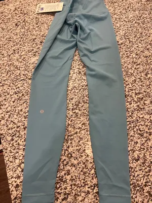 Lululemon Wunder Train High-Rise 28" Leggings thumbnail 1