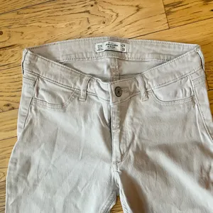 Abercrombie & Fitch Tan Five Pocket Jeans Sz 00R W24 L29 thumbnail 3