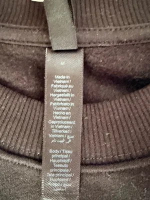 SKIMS Cotton Fleece Classic Crewneck women's size medium Onyx NWT thumbnail 10
