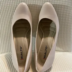 Rialto Elegant Nude Heels thumbnail 2