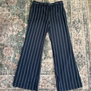 Y2K Era BCBG Max Azria Pin Stripe Pants Navy Women's Size 0 thumbnail 3