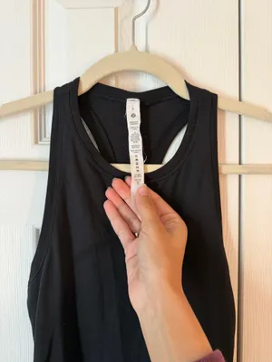 Lululemon Tank thumbnail 2