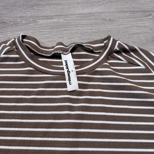 Missguided Brown White Striped Waffle Knit Crop Top Short‎ Sleeve XSmall XS thumbnail 3