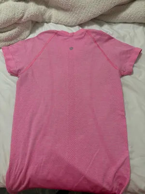 Lululemon Swiftly Tech Short Sleeve thumbnail 3
