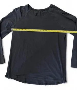 Lululemon Black Long Sleeve Shirt thumbnail 4
